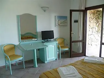 Residence Porto Mannu Palau 3*,